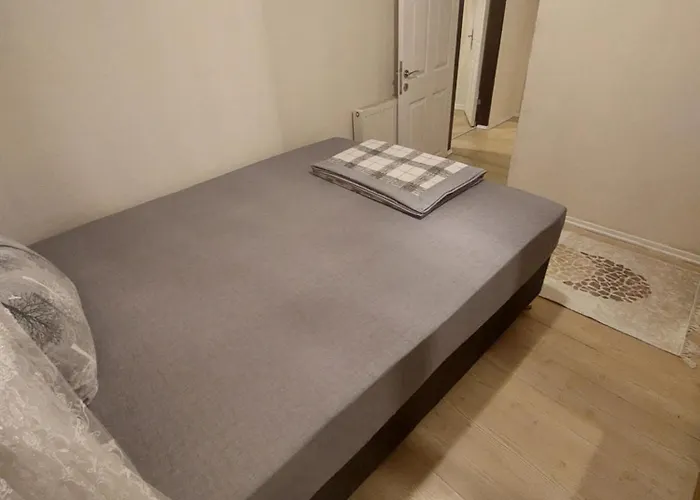 Hostel B.a.a Sabiha Goekcen *